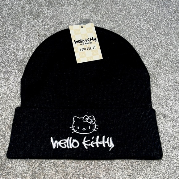 Forever 21 Accessories - Embroidered Hello Kitty Beanie